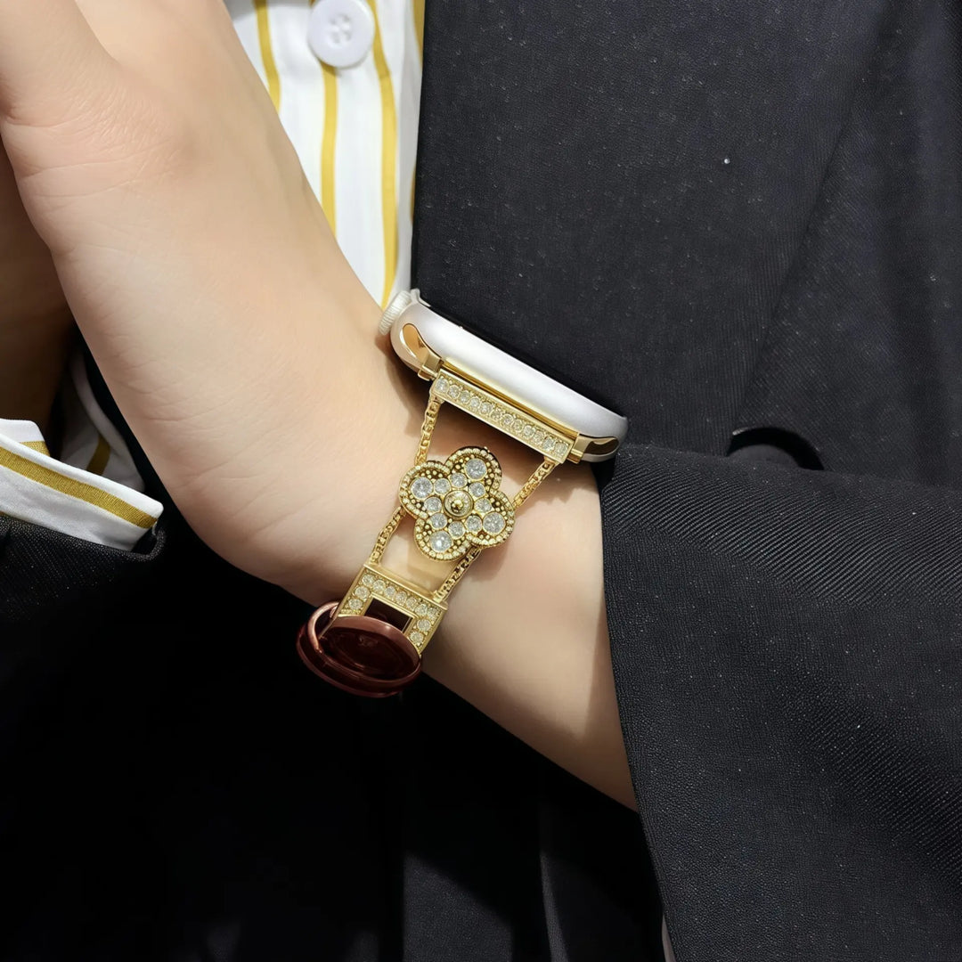 Gleam Clover Strap