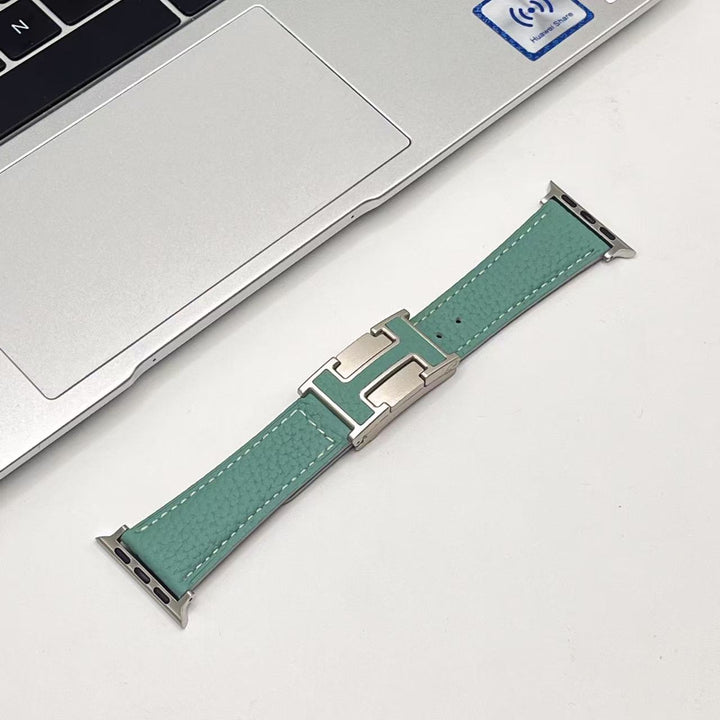 Superbe bracelet en métal et résine