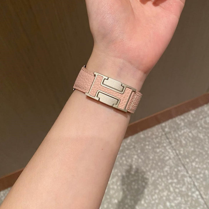 Superbe bracelet en métal et résine