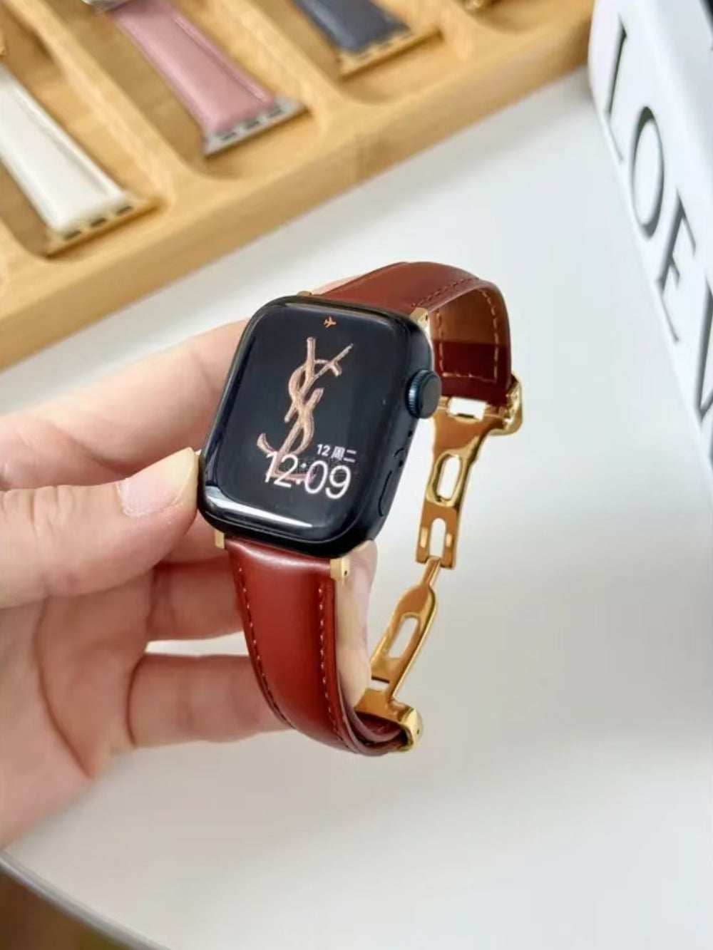 D-shaped Leather Band